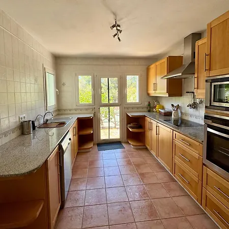 Onza De Paraiso En Menorca Villa